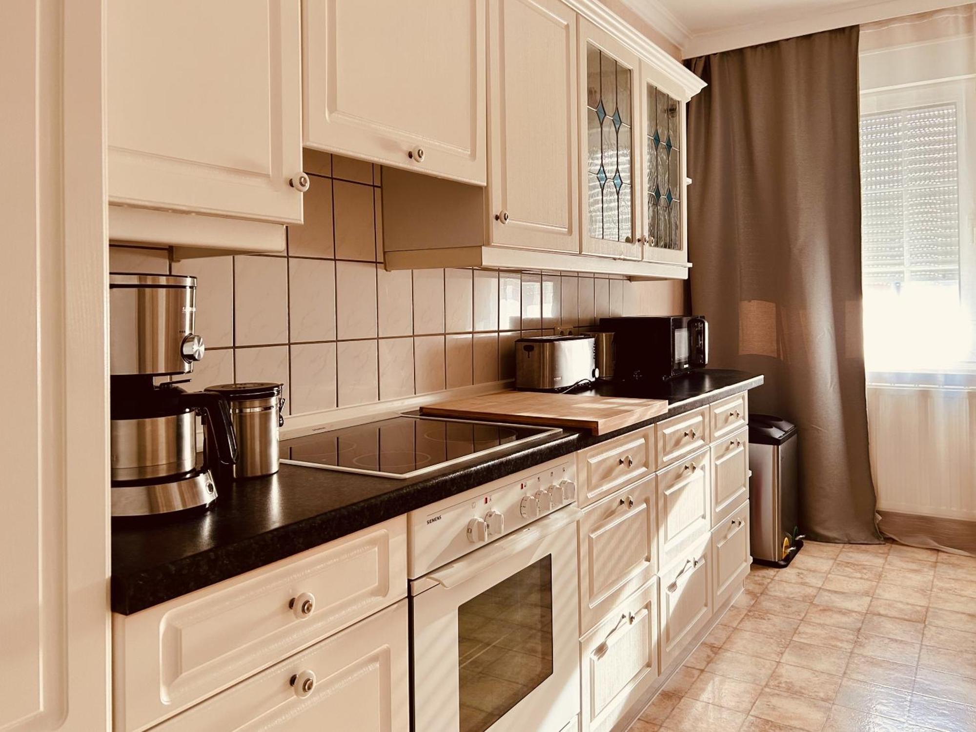 Casa Rehse I Stilvolles Apartment I 24H-Self-Check-In I Kostenlos Parken & Wlan I 55-Zoll-Smart&Kabel-Tv I Oepnv Erfurt Eksteriør bilde